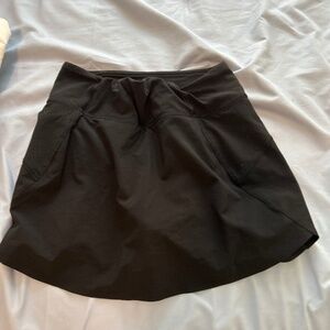 Athleta black skirt